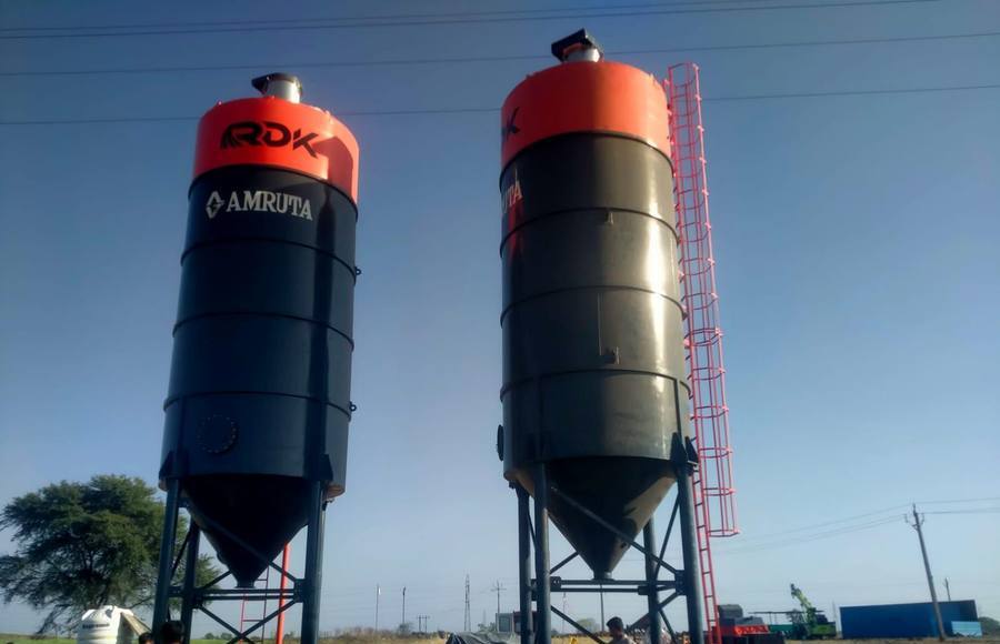 RDK-branded cement silos